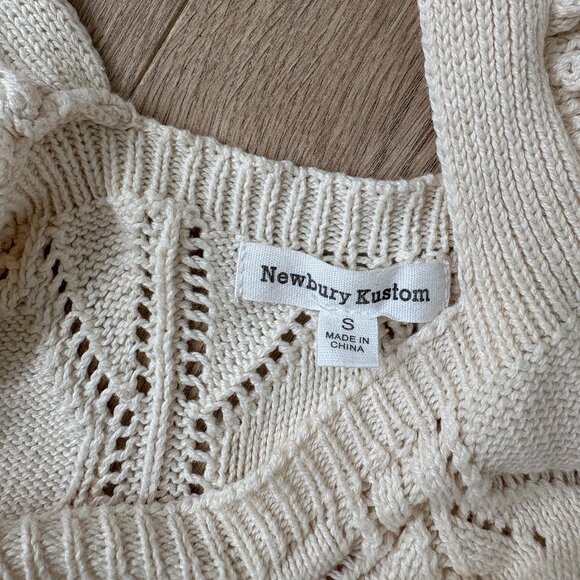 Newbury Kustom Crop Knit Top - Picture 2 of 3